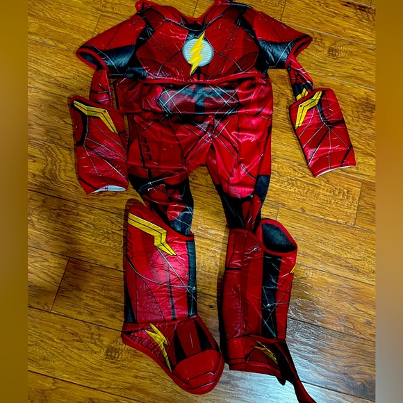 Justce League Deluxe Flash Costume For Boys - Foto 6